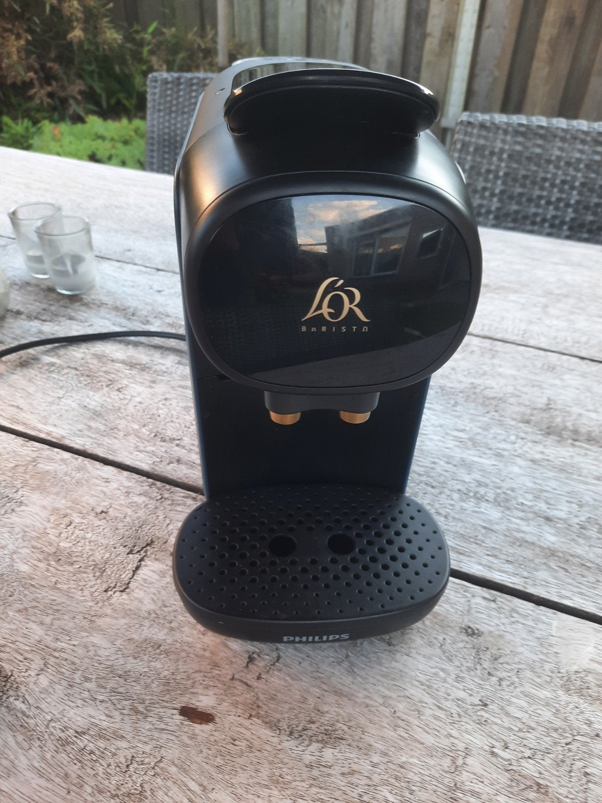 Foto 3 van Philips L'OR Barista Sublime Midnight Blue LM9012/40