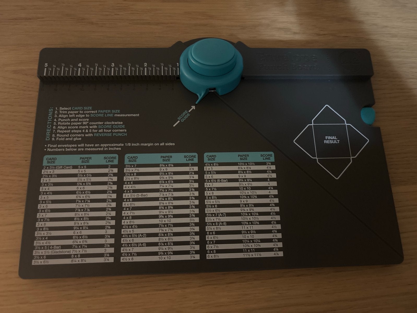 We R Memory Keepers Envelope Punch Board, Geschikt voor snijden, Gereedschap of Toebehoren, Ophalen of Verzenden, Zo goed als nieuw