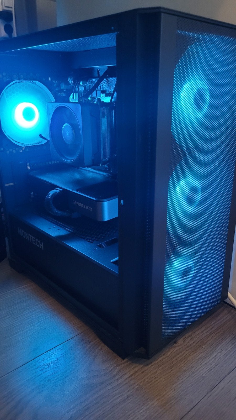Gaming PC met AMD Ryzen 5 5600G, RTX 3070, 32GB RAM, 1TB SSD, Computers en Software, Ophalen, 1 TB SSD, Zo goed als nieuw, Gaming
