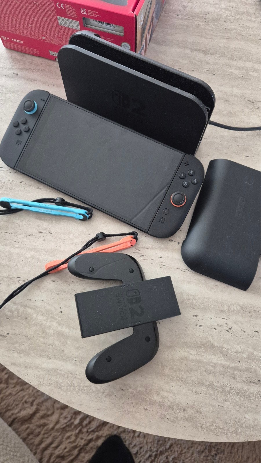 Nintendo Switch 2 met accessoires - Nieuw, Spelcomputers en Games, Ophalen, Nieuw, Met 2 controllers, Met games