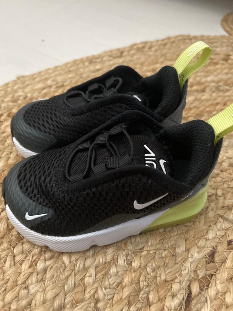 Nike Air 270 baby sneakers maat 22, Kinderen en Baby's, Babykleding | Schoentjes en Sokjes, Ophalen of Verzenden, Zo goed als nieuw