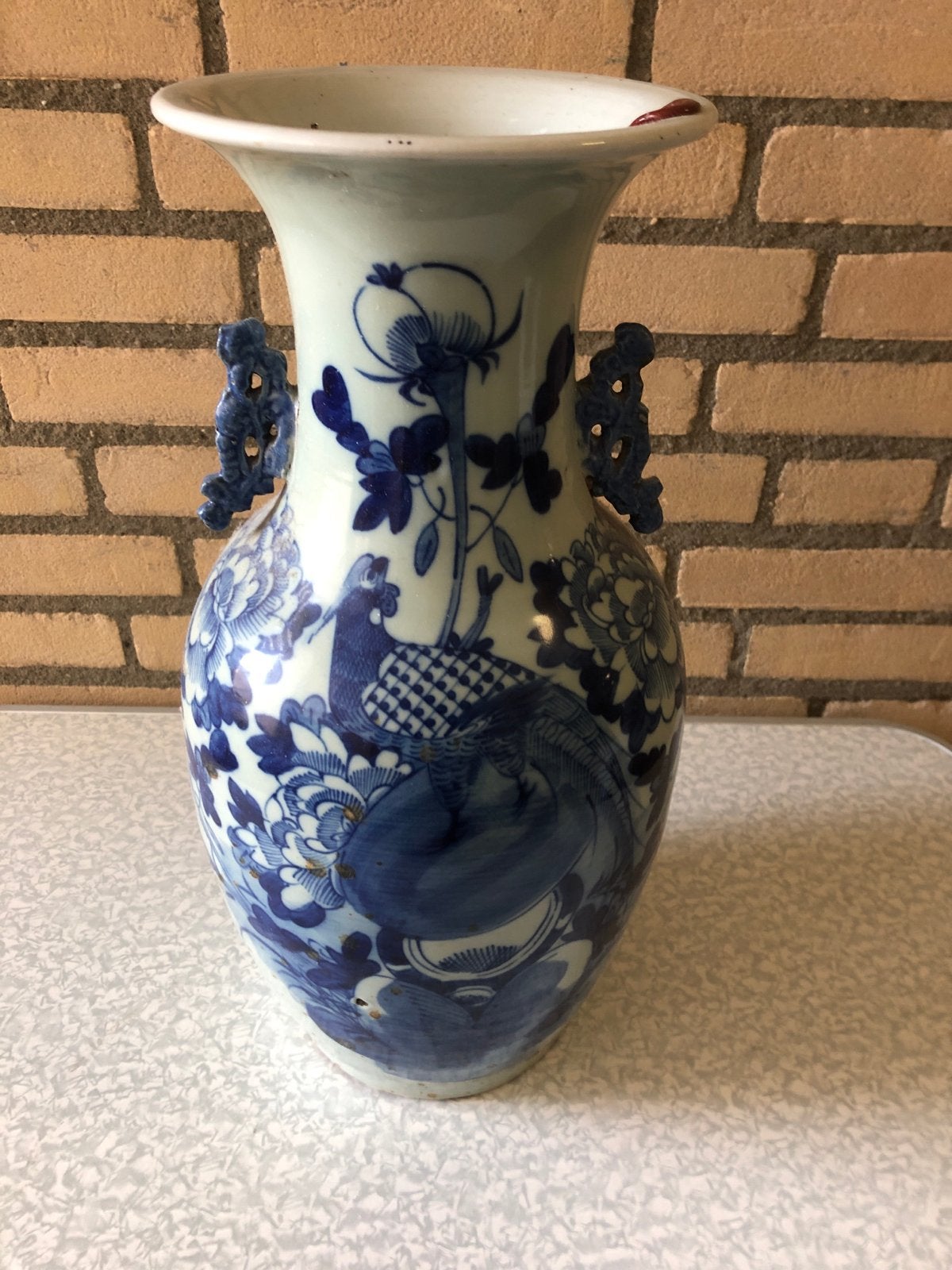 Antieke Chinese vaas met pauw en bloemmotief, Ophalen of Verzenden