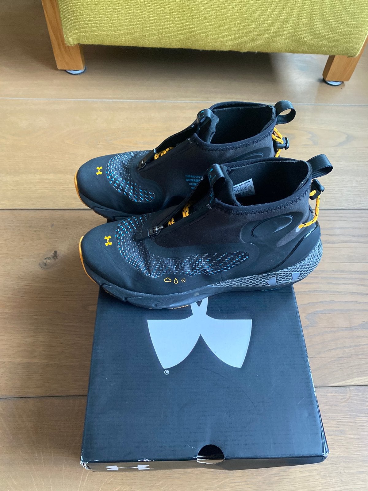 Under Armour Phantom 2 Storm, Ophalen of Verzenden, Zo goed als nieuw, Sneakers of Gympen