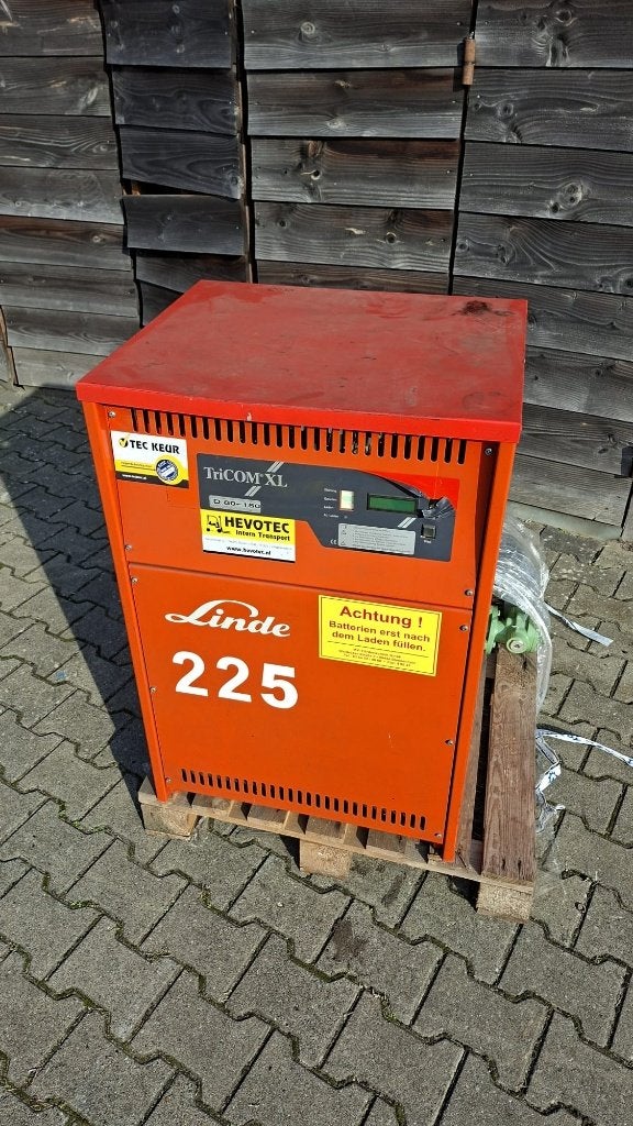 Linde 225 TriCOM XL 80V 150A acculader / heftrucklader, Gebruikt, Overige automerken