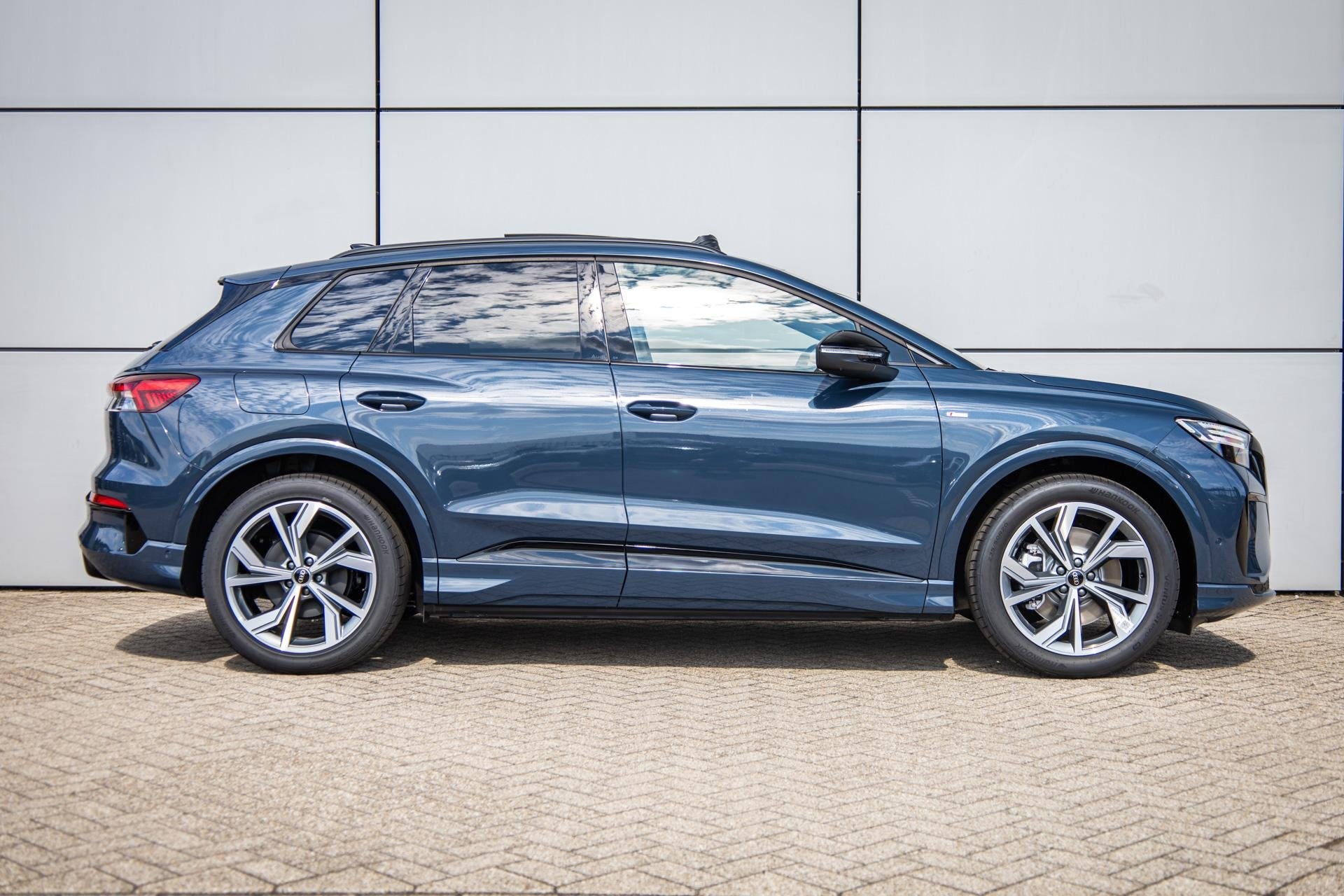 Audi Q4 e-tron 286pk S Edition Performance 82 kWh | Tech Plu, Auto's, Audi, Automaat, 12 maanden, Achterwielaandrijving, 510 min