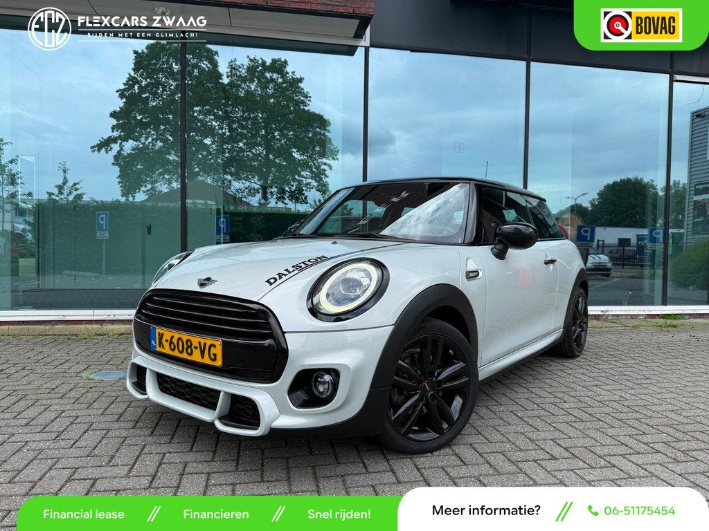 Mini Mini 1.5 Cooper Dalston Edition - Navi - Climate - Wint, Voorwielaandrijving, 136 pk, Gebruikt, 4 stoelen