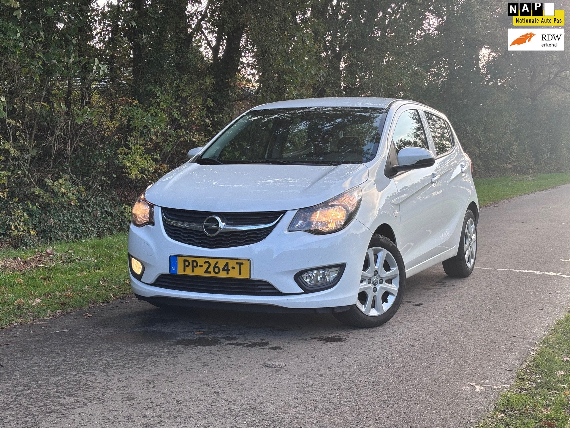 Opel KARL 1.0 ecoFLEX Edition | Bluetooth + Cruise Nu € 4., Auto's, Opel, Voorwielaandrijving, 839 kg, Gebruikt, Euro 6