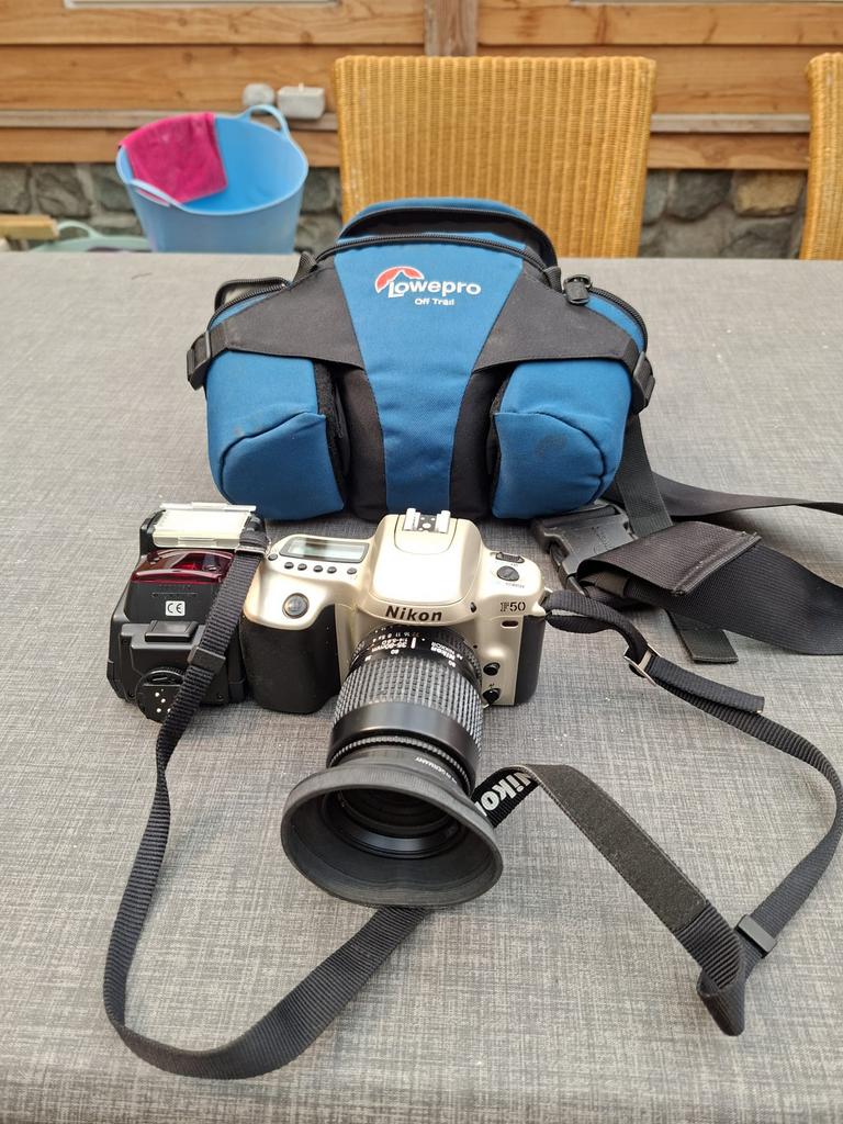 Nikon F50 camera, Audio, Tv en Foto, Fotocamera's Analoog, Ophalen, Zo goed als nieuw, Spiegelreflex, Nikon