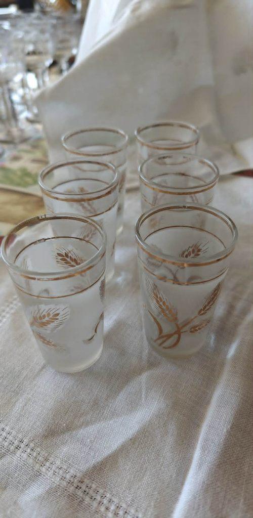 Glazen vintage gouden korenaar 6 stuks, Ophalen of Verzenden, Zo goed als nieuw, Borrel- of Shotglas