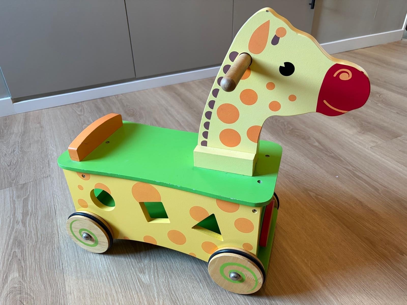 Houten loopwagen / loopfietsje giraf, Ophalen, Gebruikt, Rij- of Hobbelspeelgoed