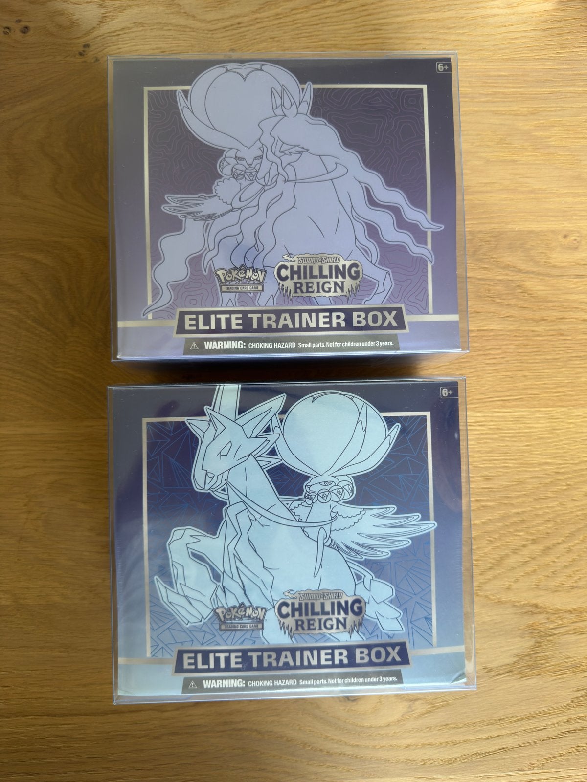 Sword & Shield Chilling Reign Ice & Shadow Elite Trainer Box, Ophalen of Verzenden, Nieuw, Overige typen
