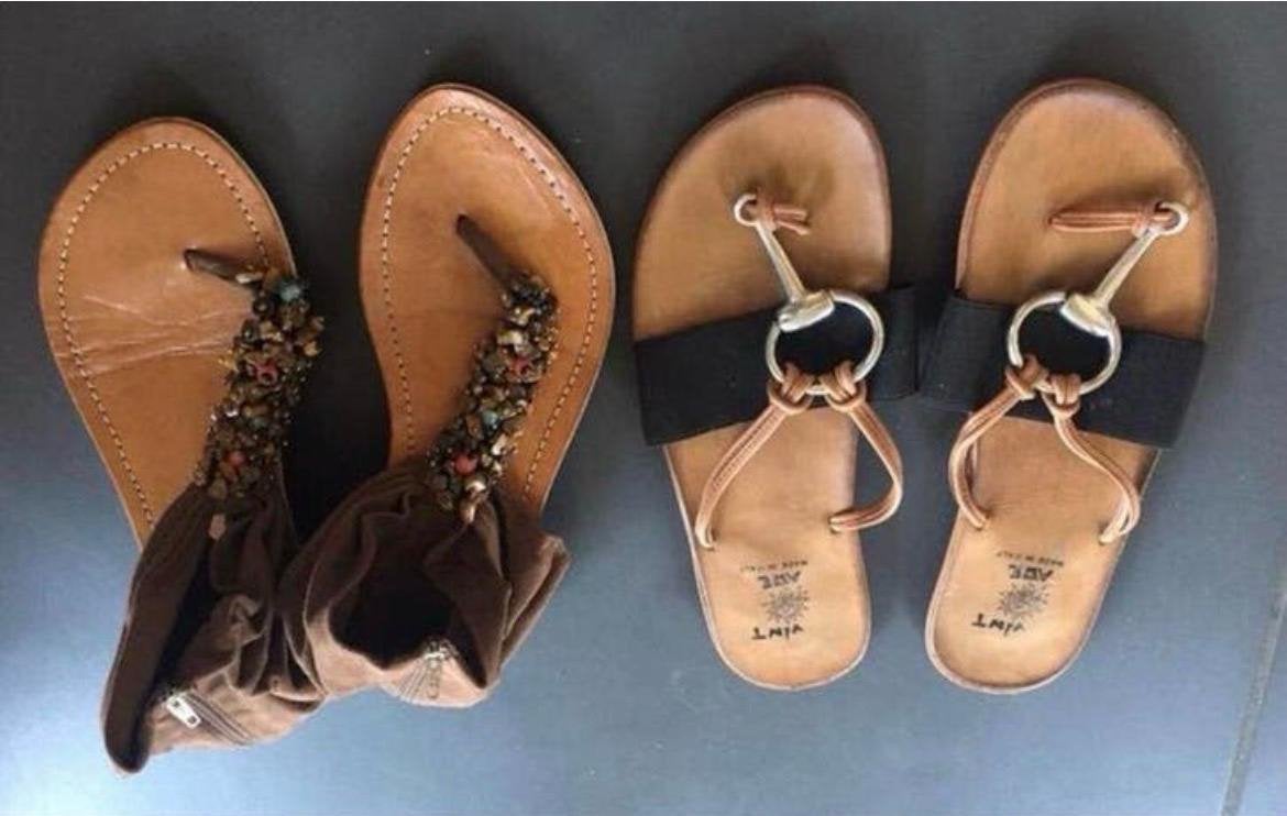 Nieuwe Italiaanse leren sandalen/slippers in maat 38, Ophalen, Bruin, Nieuw, Sandalen of Muiltjes
