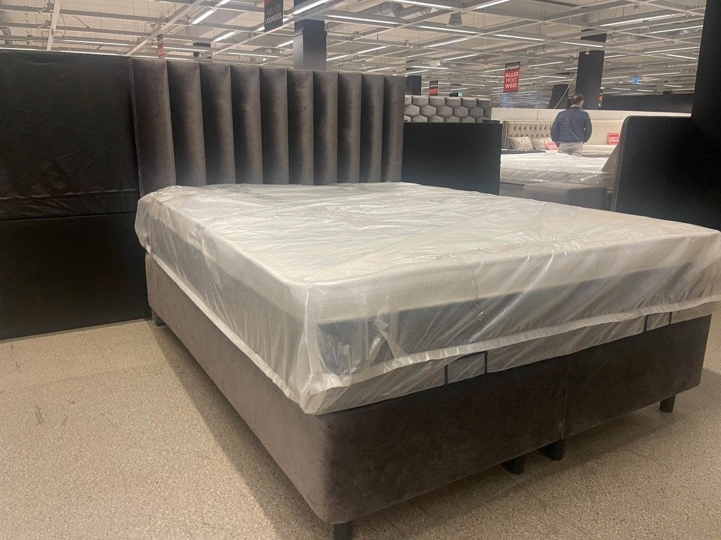 Foto 22 van Boxspring Opberg bed met matras va €595