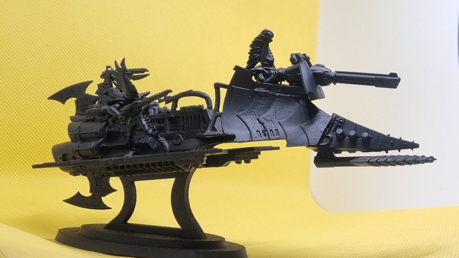 Warhammer 40K Dark Eldar Raider Kitbash, Ophalen of Verzenden, Gebruikt, Warhammer 40000, Figuurtje(s)