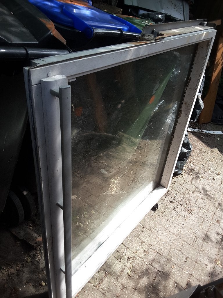 Velux dakraam, Doe-het-zelf en Verbouw, Kozijnen en Schuifpuien, Gebruikt, Overige typen, Inclusief glas, 75 tot 150 cm