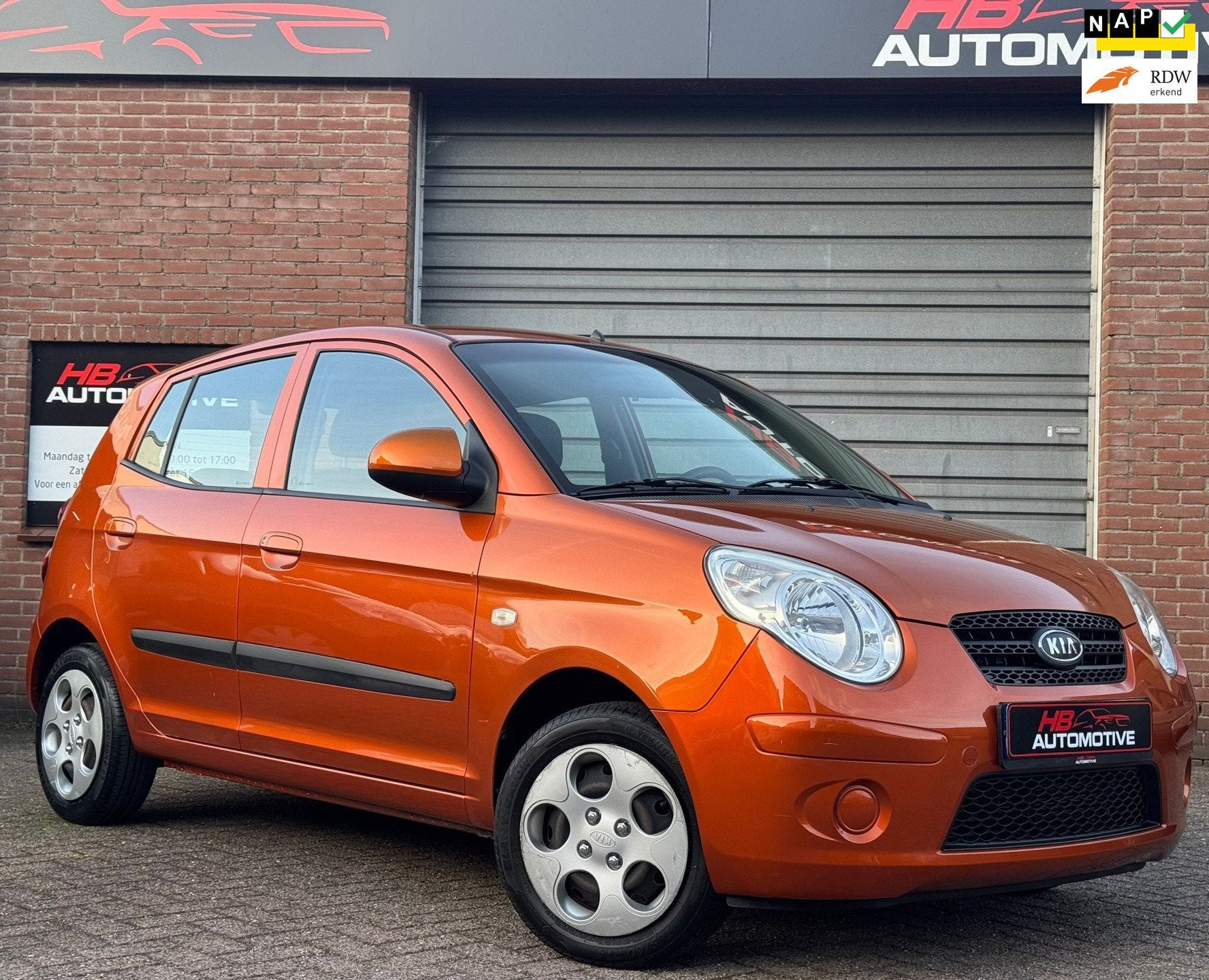 Kia Picanto 1.0 X-TRA 2DE EIG/NIEUW KOPPELING/AIR/ELRAM/5DRS, Auto's, Voorwielaandrijving, Stof, Zwart, 400 kg