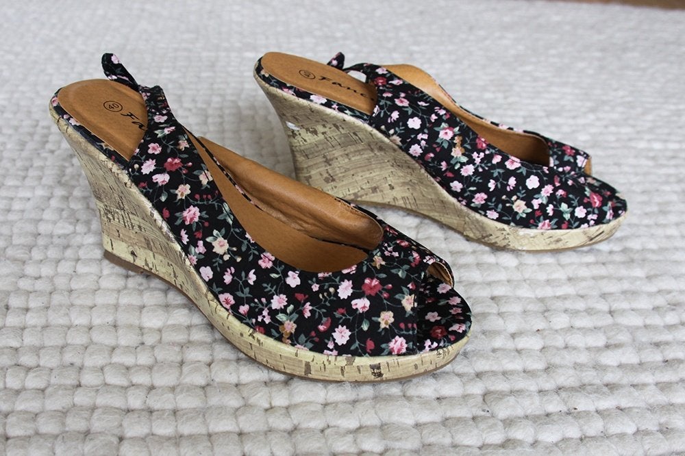 Fanny Schoenen (Maat 40) € 10,-, Overige kleuren, Overige typen, Ophalen of Verzenden, Fanny
