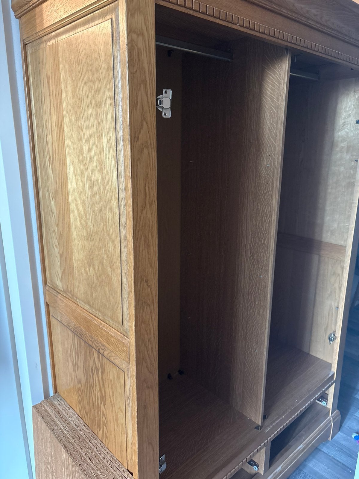 Mooie houten bruine kast, Ophalen