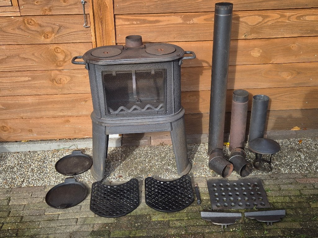 Tuinkachel - kookkachel op hout, met accessoires, Ophalen, Gebruikt
