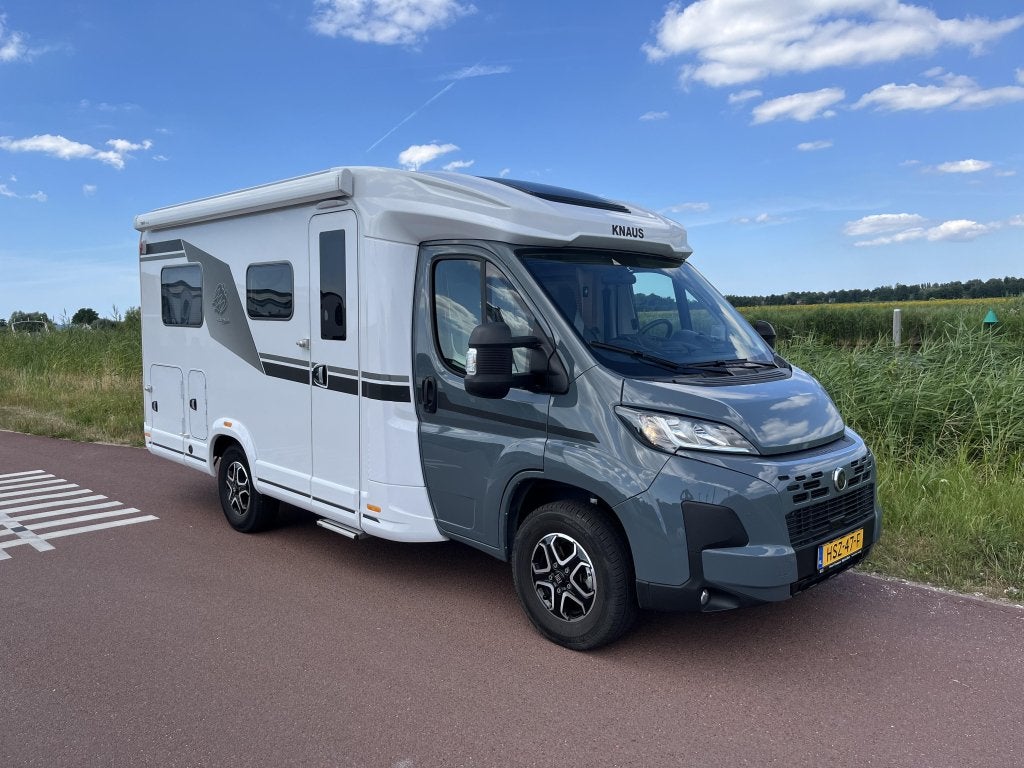 Knaus L!ve Ti Platinum 590 MF Zeer compleet Automaat, Caravans en Kamperen, Automaat, Chemisch toilet, Ringverwarming, Fiat