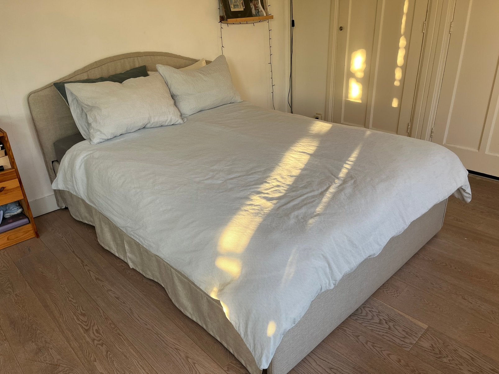 Mooie ramnefjall bed, Ophalen, Zo goed als nieuw, Eenpersoons, Hout