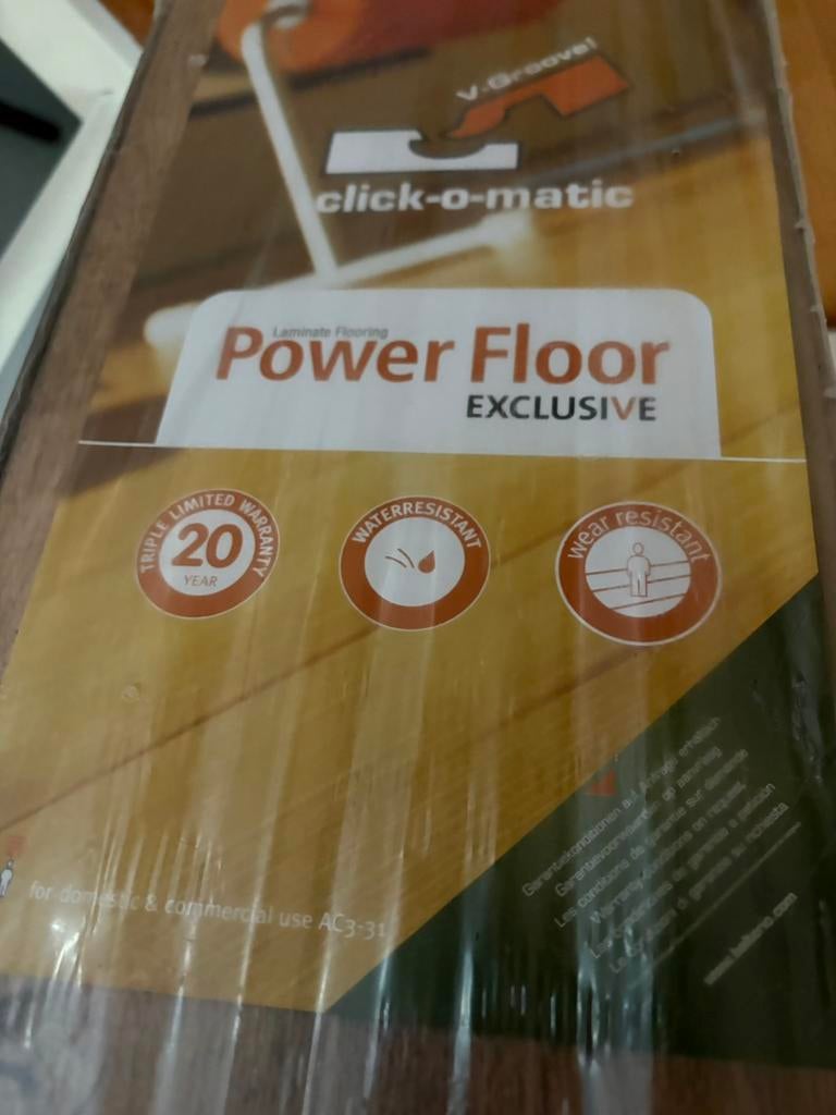 1 pak Eiken laminaat, Ophalen, 50 tot 150 cm, Nieuw, 10 tot 30 cm