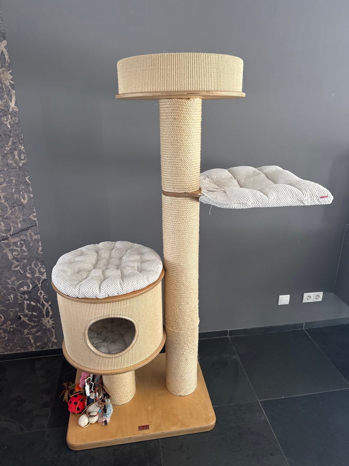 Rufi design krabpaal voor Maine Coon – Luxe uitvoering, Ophalen, Gebruikt, Krabpaal