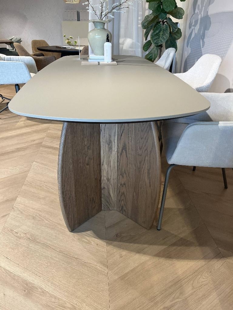 Eettafel Fenix met Donato onderstel Dyyk 240x100cm, Huis en Inrichting, Tafels | Eettafels, Ophalen, Eikenhout, 50 tot 100 cm