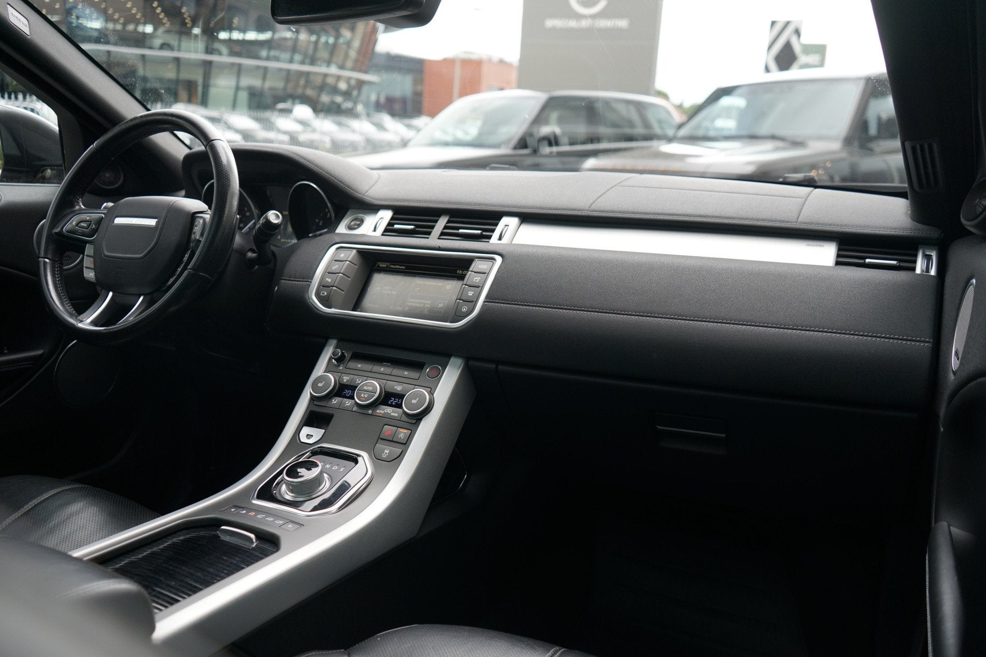 Land Rover Range Rover Evoque 2.0 Si4 HSE | Apple carplay |, Auto's, 4 cilinders, Xenon verlichting, Leder, Bedrijf