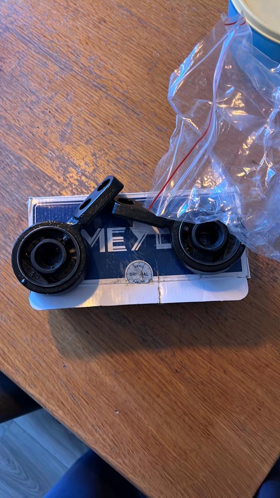 Bmw e36 draagarm rubbers, Ophalen of Verzenden, Zo goed als nieuw