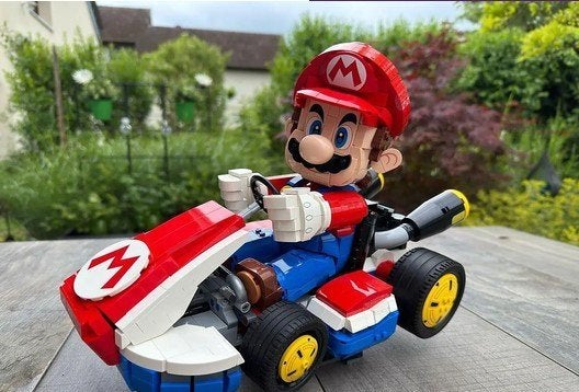 Lego 72037 Super Mario & Standaard Kart, Gebruikt, Overige thema's, Lego, Compleet