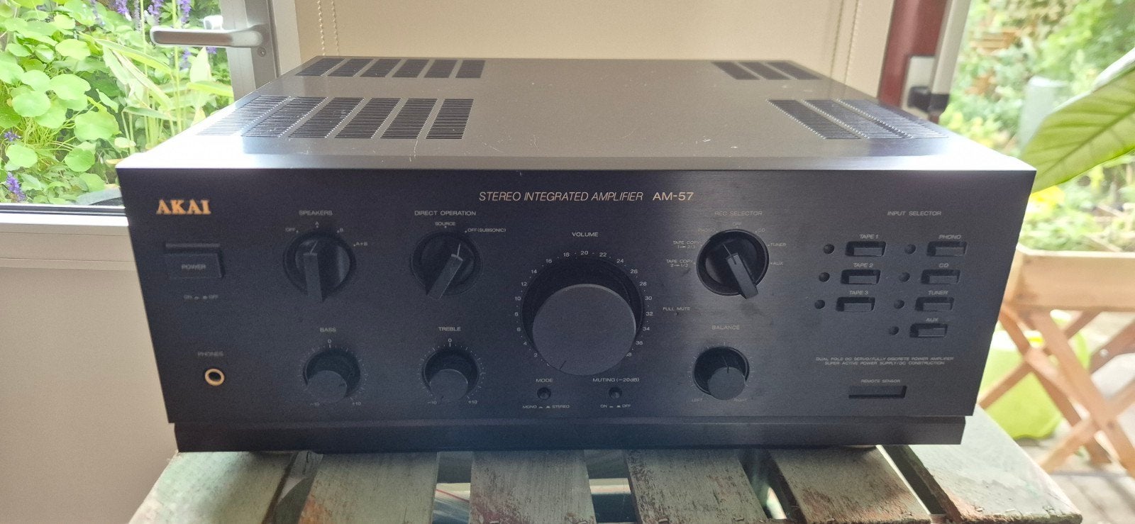 AKAI AM-57 Stereo Geïntegreerde Versterker, Gebruikt, 60 tot 120 watt, Stereo, Ophalen