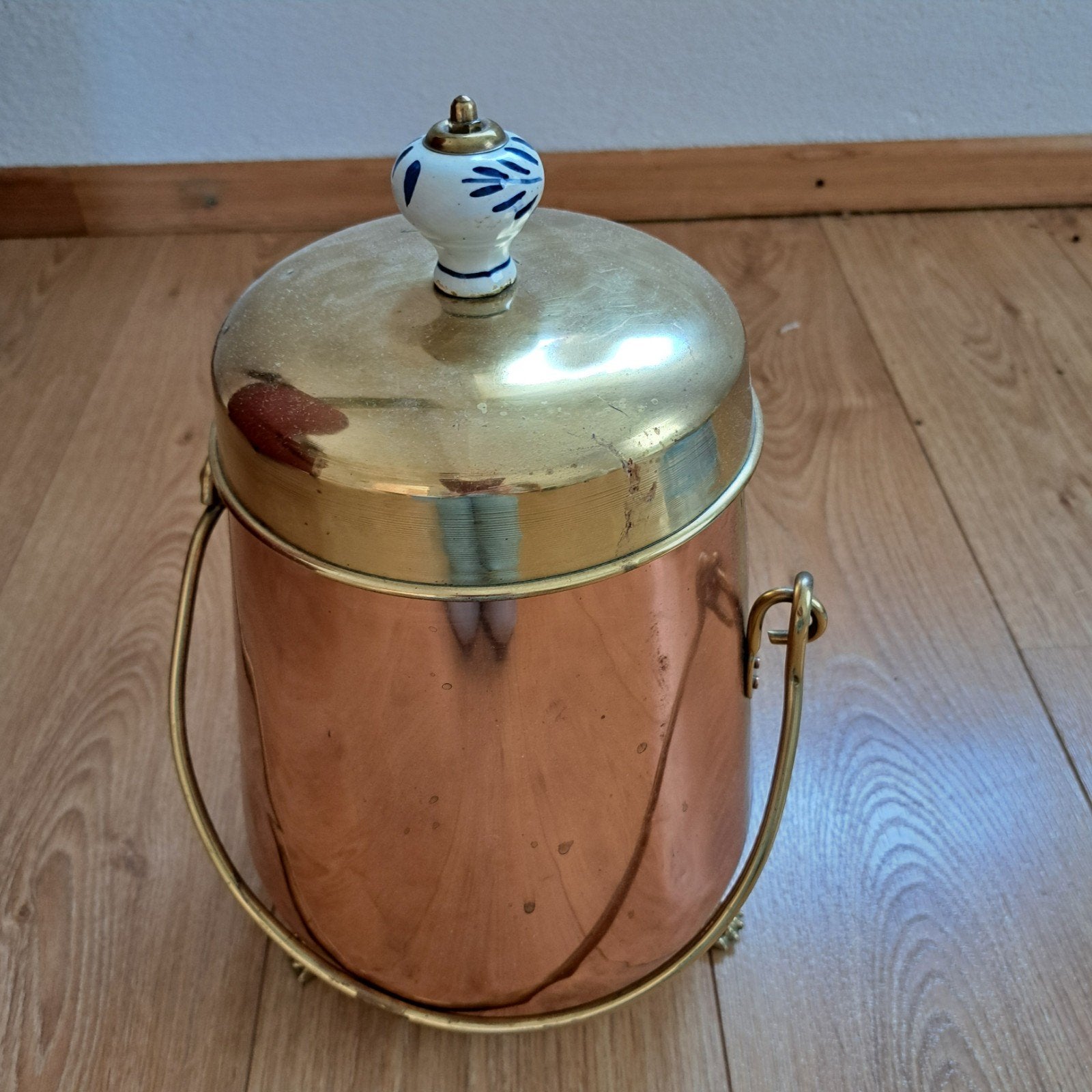 Koperen doofpot  met messing deksel en handvat, Antiek en Kunst, Ophalen, Koper