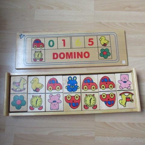 houten domino met grote stukken, Kinderen en Baby's, Speelgoed | Houten speelgoed, Ophalen of Verzenden, Gebruikt, Overige typen