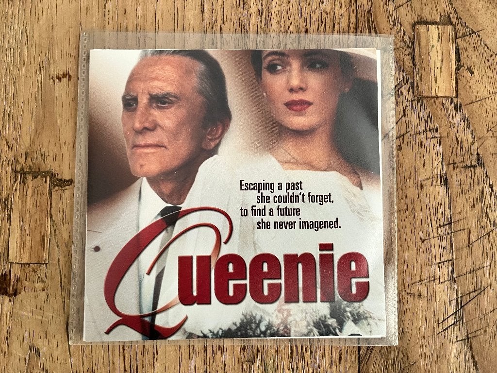 DVD Queenie, Cd's en Dvd's, Dvd's | Klassiekers, Alle leeftijden, Ophalen of Verzenden, Zo goed als nieuw, Romantiek