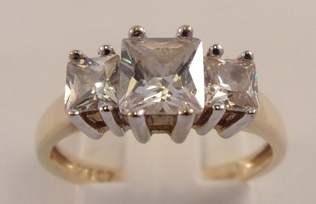 Gouden damesring - verlovingsring - trouwring, Sieraden, Tassen en Uiterlijk, Ringen, Verzenden, Met edelsteen, Dame, Goud