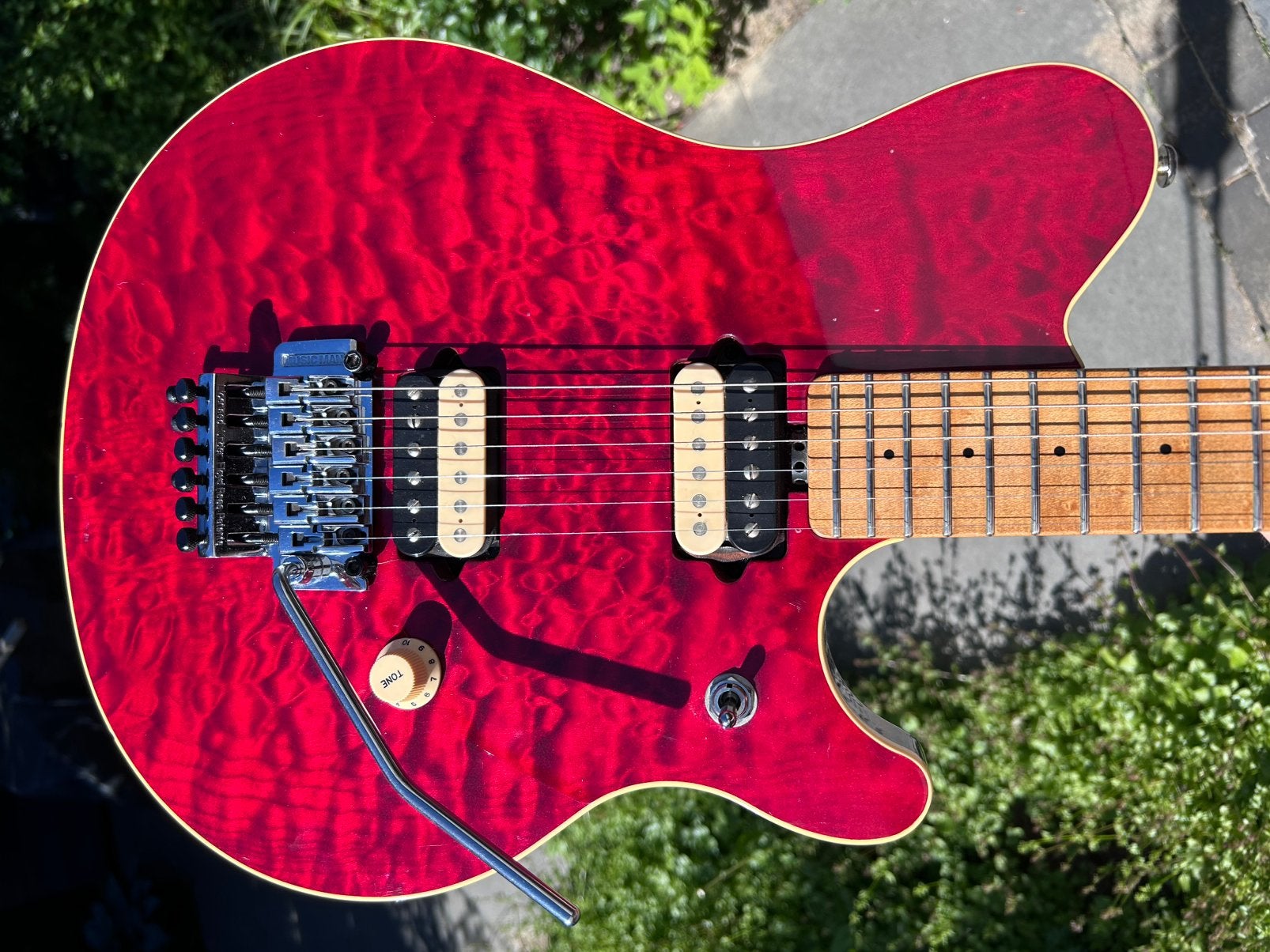 Music Man EVH Van Halen + case, Muziek en Instrumenten, Ophalen, Gebruikt, Solid body, Overige merken