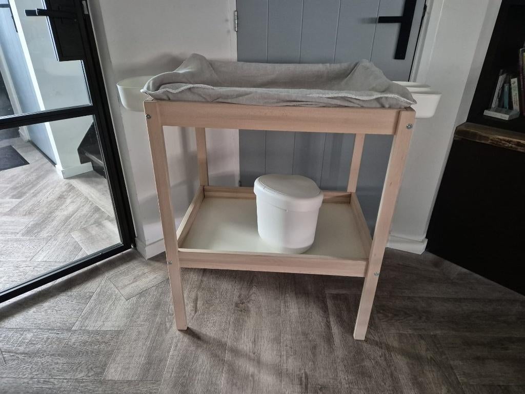Commode met toebehoren, Kinderen en Baby's, Kinderkamer | Commodes en Kasten, Zo goed als nieuw, Commode, Minder dan 90 cm, Minder dan 75 cm
