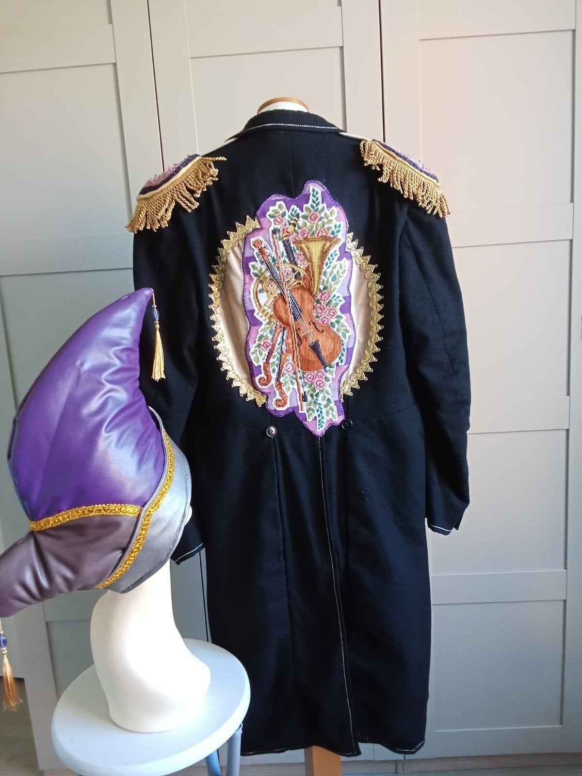 unieke carnavals set! jas met steek, Ophalen of Verzenden, Nieuw, Maat 56/58 (XL)