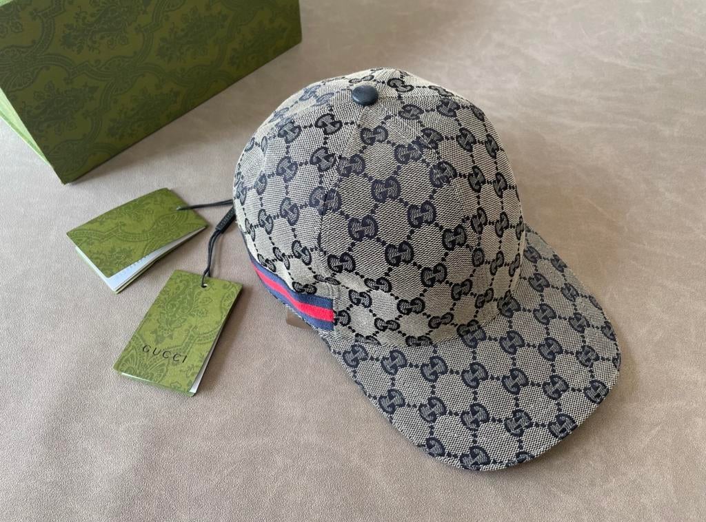 Gucci Pet Maat L, Ophalen of Verzenden, Nieuw, 58 of 59 cm (L, 7¼ of ⅜ inch), Pet