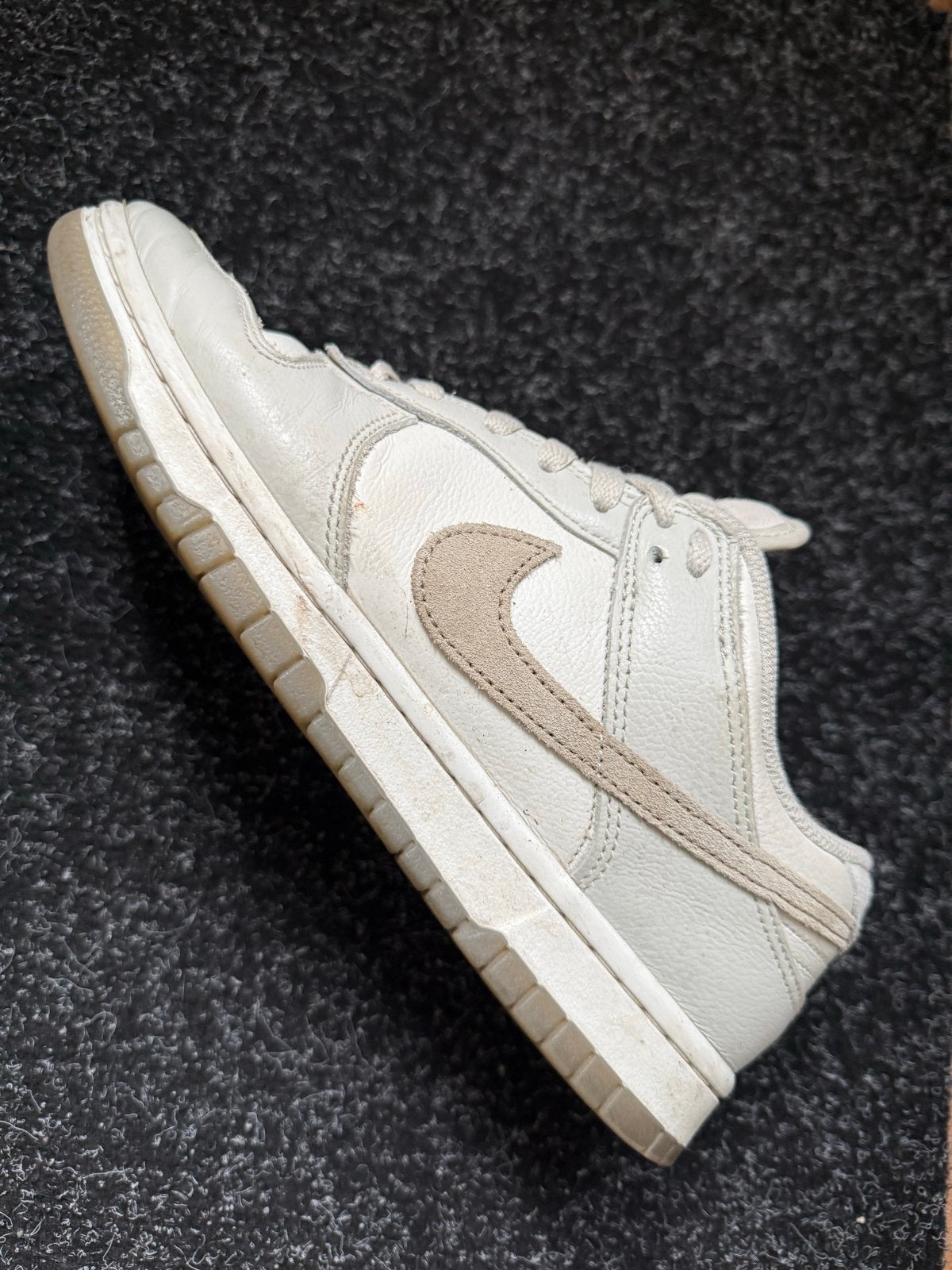 Nike Dunk Low Retro SE - Maat 41, Wit, Ophalen of Verzenden, Sneakers of Gympen, Gedragen