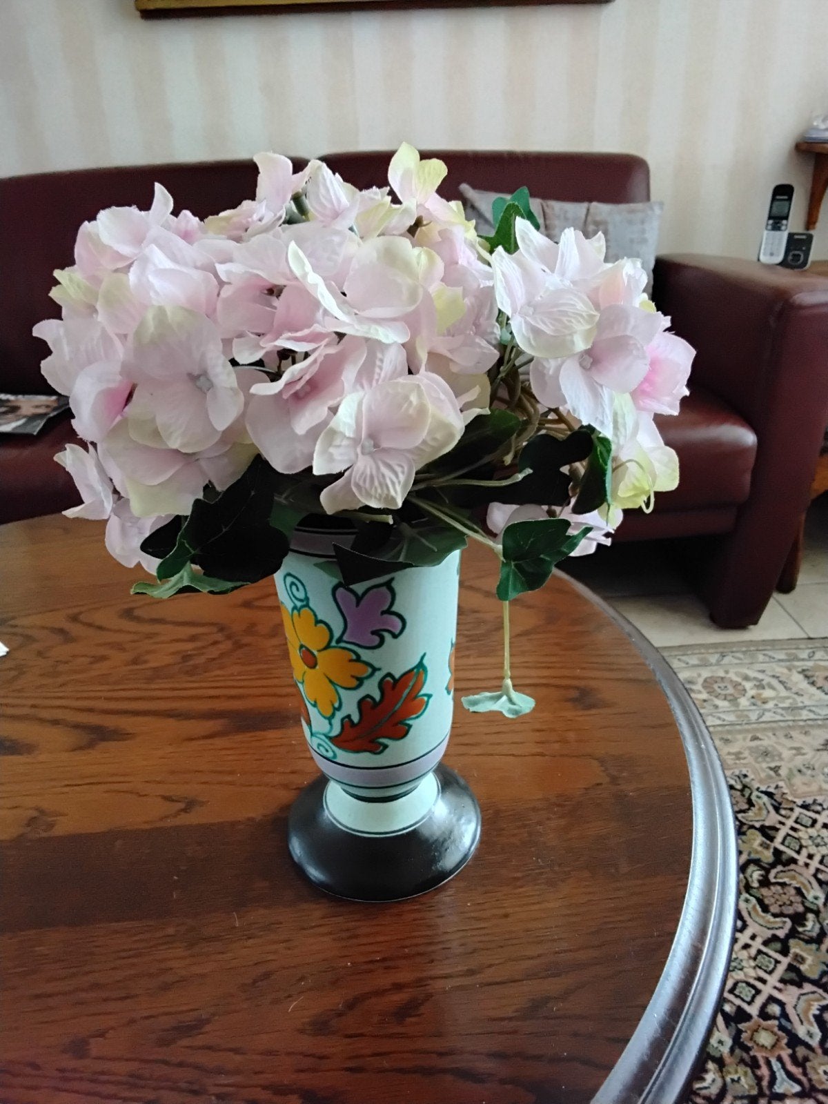 Gouds plateel vaas + hortensia, Ophalen of Verzenden, Zo goed als nieuw