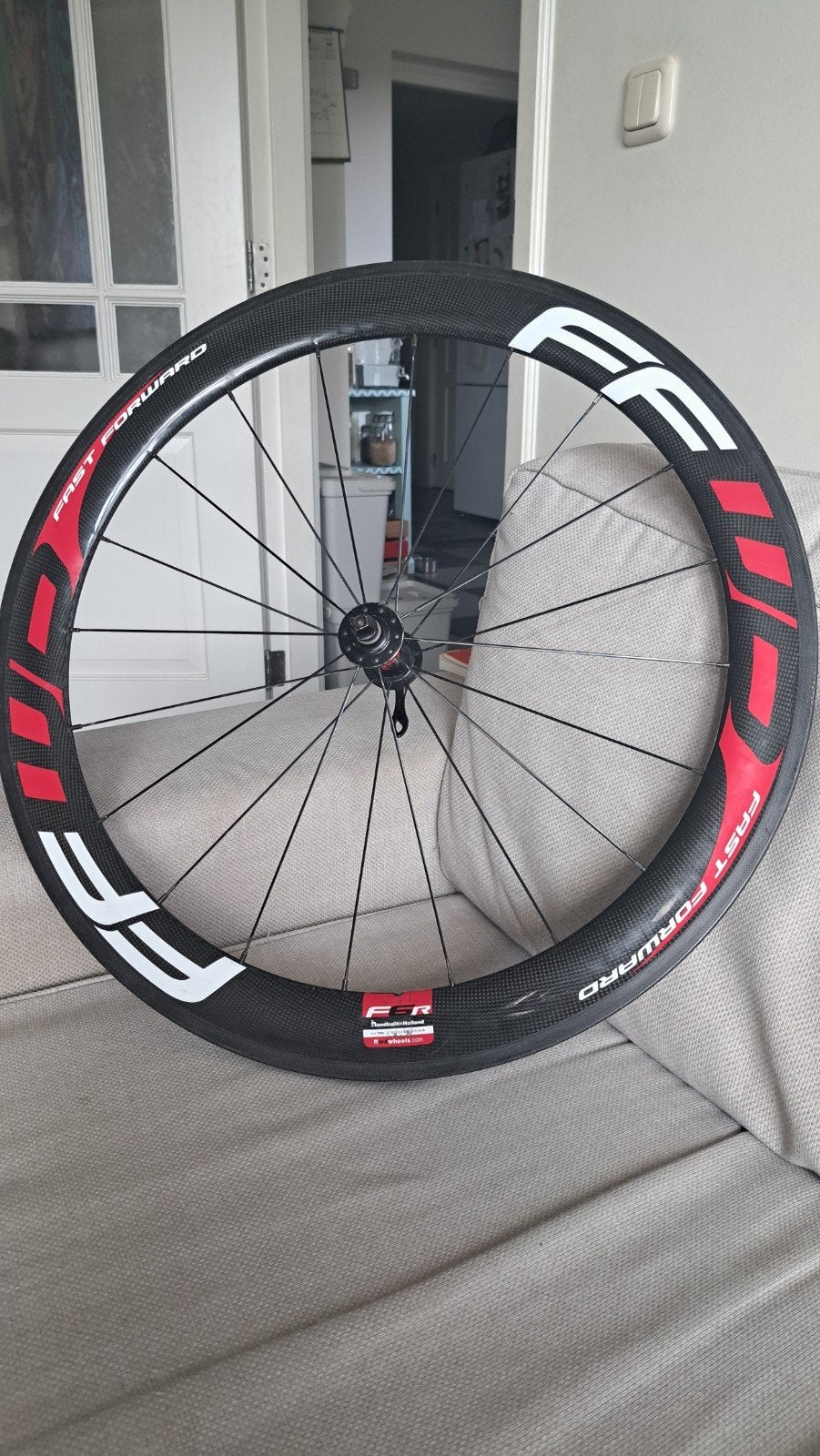 FFWD F6R Carbon Voorwiel 700c - Velgrem (tubular) ZGAN, Wiel, Racefiets, Ophalen of Verzenden, Carbon
