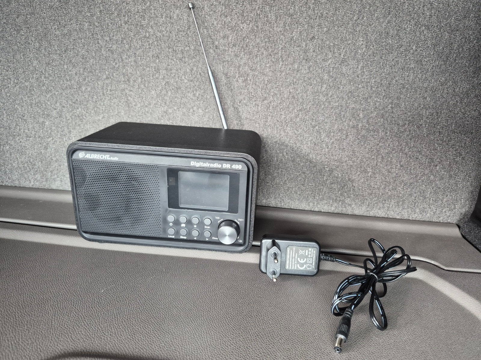 Albrecht Audio Digitalradio DR 490 DAB+/FM Radio, Ophalen of Verzenden, Zo goed als nieuw, Radio