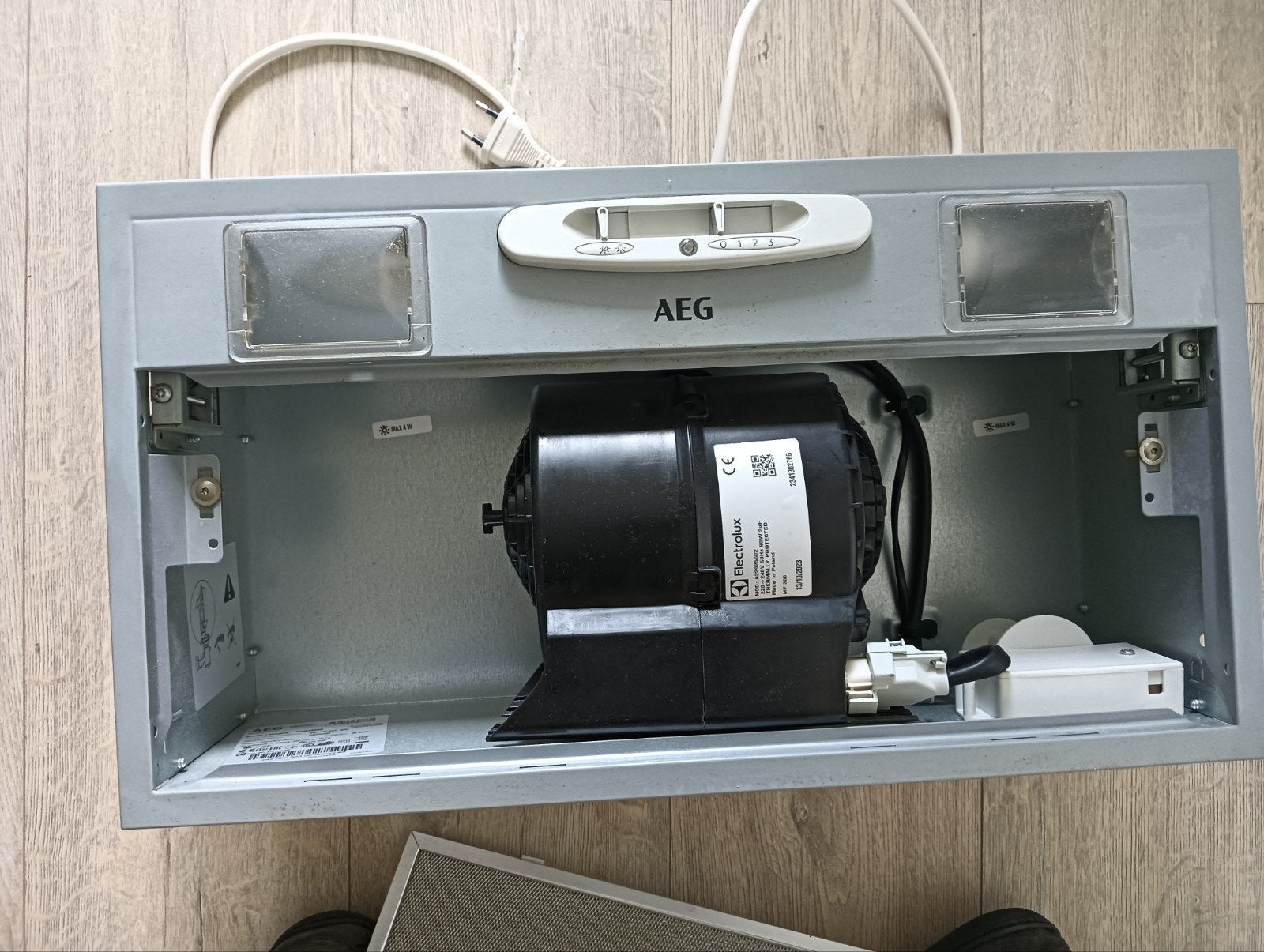AEG DGB3523S Inbouwunit afzuigkap, Witgoed en Apparatuur, Afzuigkappen, Ophalen, 200 tot 400 m³ per uur, Onderbouw afzuigkap