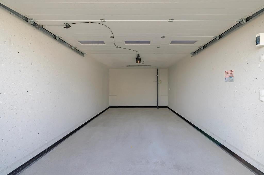 Nieuwe garagebox te huur in Waarderpolder Haarlem TOPLOCATIE, Auto diversen