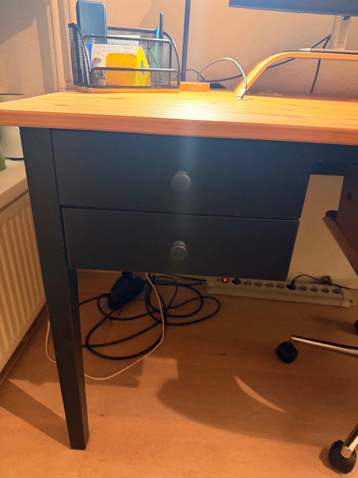 IKEA ARKELSTORP Bureau te Koop, Gebruikt, Bruin, Ophalen of Verzenden, Computerbureau