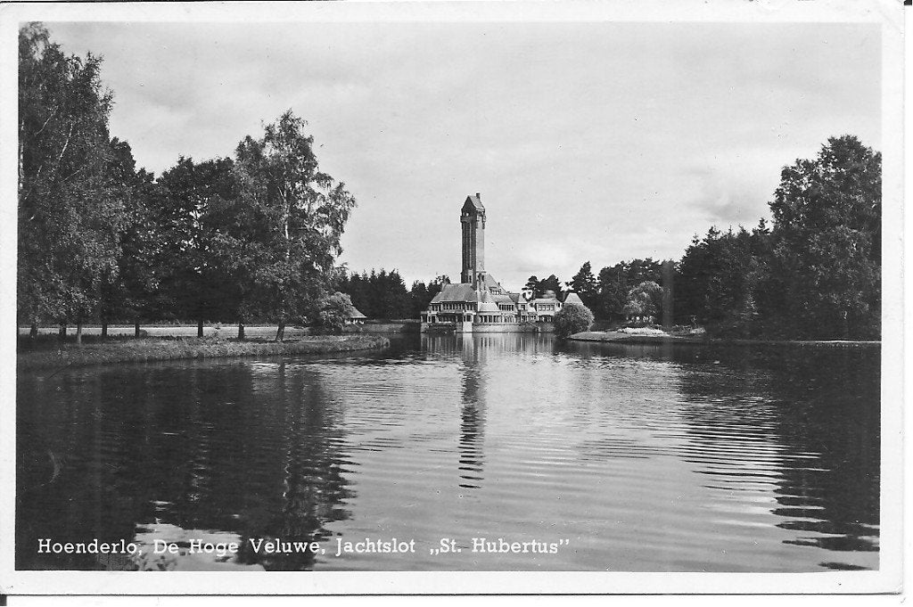 Hoenderloo, De Hoge Veluwe, Jachtslot "St. Hubertus" (1951), Ophalen of Verzenden, 1940 tot 1960, Gelopen, Gelderland