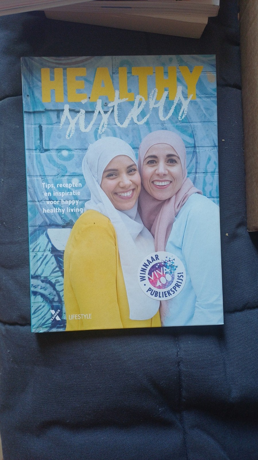 Healthy Sisters: Tips, recepten en inspiratie, Ophalen of Verzenden, Zo goed als nieuw, Dieet en Voeding, Rachida en Najima Kharbouch