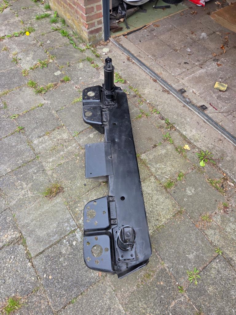 Corvette c3 impact bar (achter), Ophalen